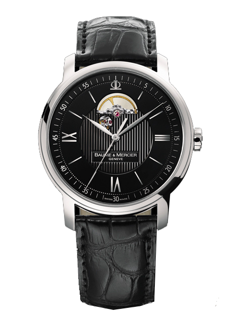 Baume&Mercier Classima Small Complication MOAO8689 Baume&Mercier Classima Small Complication MOAO8689Наручные часы<br>Швейцарские часы Baume&Mercier Classima Small Complication MOAO8689Данная модель — яркий представитель коллекции Classima Small Complication. Это стильные Мужские часы. Материал корпуса часов — Сталь. Браслет — Кожа. Стекло - Сапфировое. Водозащита этой модели 30 м. Основной цвет циферблата Черный.<br><br>Пол: Мужские<br>Страна-производитель: Швейцария<br>Механизм: Механический<br>Материал корпуса: Сталь<br>Материал ремня/браслета: Кожа<br>Водозащита, диапазон: 20 - 100 м<br>Стекло: Сапфировое<br>Толщина корпуса: None<br>Стиль: Классика