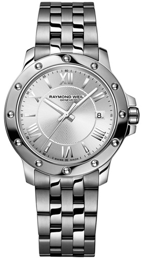 Raymond Weil Tango 5599-ST-00657 Raymond Weil Tango 5599-ST-00657Наручные часы<br>Швейцарские часы Raymond Weil Tango 5599-ST-00657Представленная модель входит в коллекцию Tango. Это настоящие мужские часы. Материал корпуса часов — сталь. Стекло - сапфировое . Часы выдерживают давление на глубине 50 м. Цвет циферблата - серебристый. Циферблат содержит часы, минуты, секунды. В этой модели используются такие усложнения как дата, . Корпус часов в диаметре 39мм.<br><br>Пол: Мужские<br>Страна-производитель: Швейцария<br>Механизм: Кварцевый<br>Материал корпуса: Сталь<br>Материал ремня/браслета: Сталь<br>Водозащита, диапазон: 20 - 100 м<br>Стекло: Сапфировое<br>Толщина корпуса: None<br>Стиль: Спорт