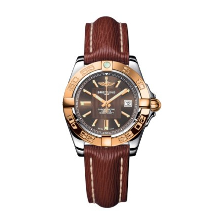 Breitling Galactiс 32 C71356L2/Q581/211X Breitling Galactiс 32 C71356L2/Q581/211XНаручные часы<br>Швейцарские часы Breitling Galactiс 32 C71356L2/Q581/211XСоздав эту необычайно техничную модель, компания Breitling выразила в ней оригинальное представление о женском видении времени. Очень женственные и однозначно изысканные, часы Galactic 32 являются пределом роскоши, благодаря утончённому оформлению циферблата и безелю из золота 18К. Механизм Breitling 71 - SuperQuartz, термокомпенсирующийся кварцевый электронный, индикатор запаса хода батареи. Сапфировое стекло с двойным антибликовым покрытием. Водозащита 100 м. Ремень - кожа рептилии. Диаметр корпуса - 32 мм.<br><br>Для кого?: Женские<br>Страна-производитель: Швейцария<br>Механизм: Кварцевый<br>Материал корпуса: Сталь+Золото<br>Материал ремня/браслета: Кожа<br>Водозащита, диапазон: 100 - 150 м<br>Стекло: Сапфировое<br>Толщина корпуса: 12,70 мм<br>Стиль: Классика