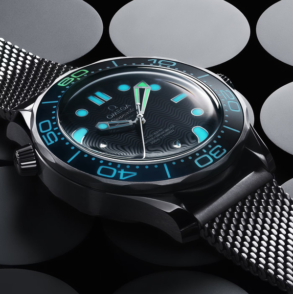 Omega Seamaster Professional Diver 300 James Bond 60th Anniversary 210.30.42.20.03.002