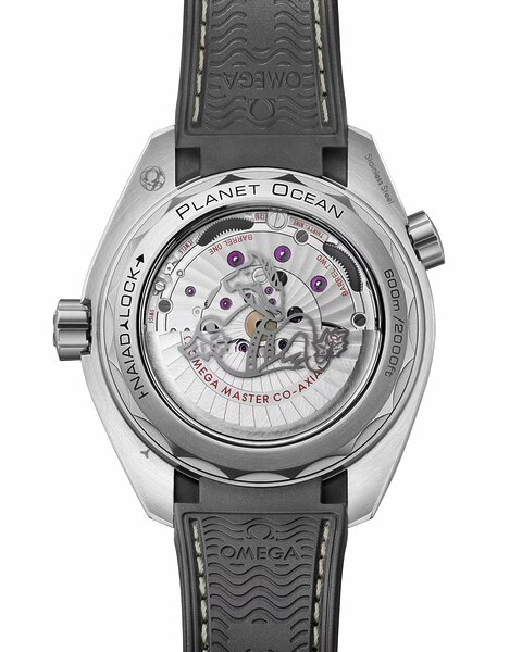 Omega Seamaster Planet Ocean 600M 215.32.44.21.01.002 Omega Seamaster Planet Ocean 600M 215.32.44.21.01.002