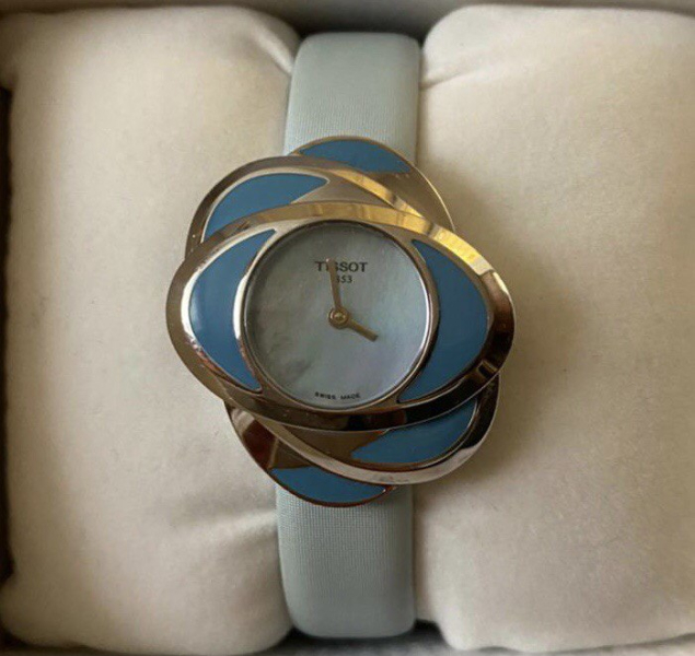 Tissot Flower Power T03.1.845.40 К