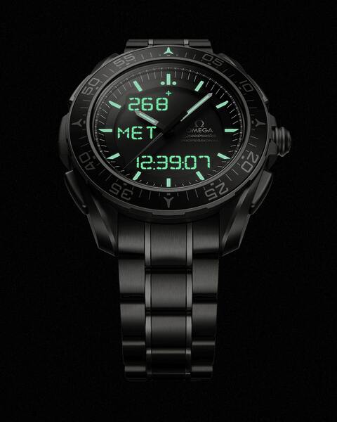 Omega Speedmaster Skywalker X-33 318.90.45.79.01.001 Omega Speedmaster Skywalker X-33 318.90.45.79.01.001