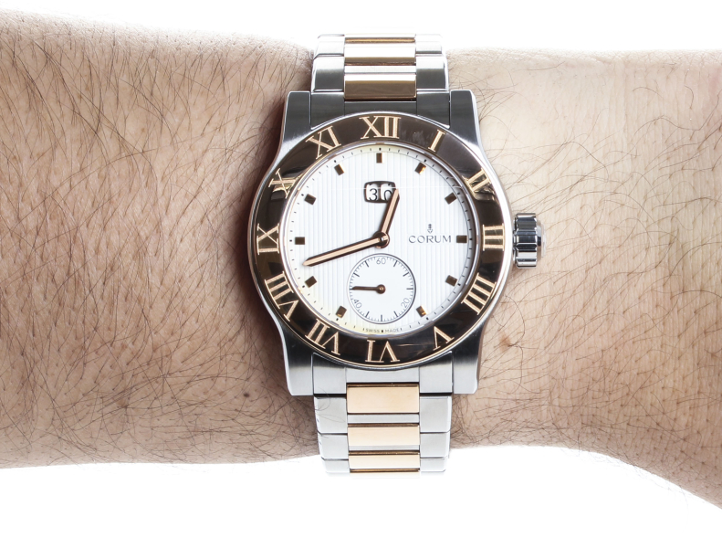 Corum Romulus 812.515.24 / V810 EB76 Corum Romulus 812.515.24 / V810 EB76