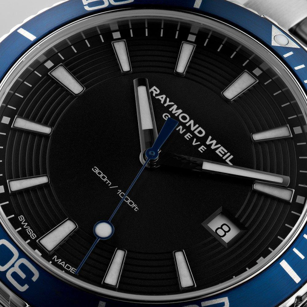 Raymond Weil Tango 8260-ST3-20001 Raymond Weil Tango 8260-ST3-20001