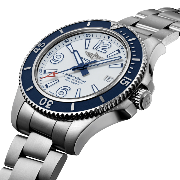Breitling Superocean Automatic 42 A17366D81A1A1