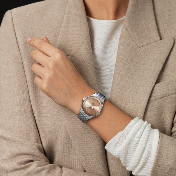 Breitling Navitimer Automatic 35 A17395201K1A1