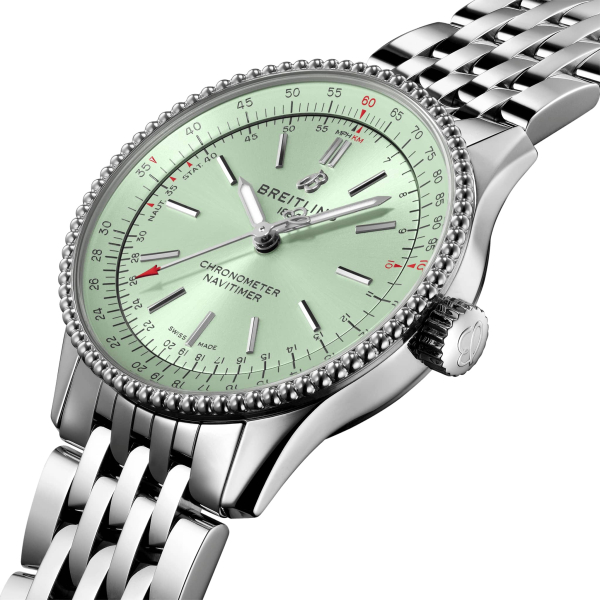 Breitling Navitimer Automatic 35 A17395361L1A1