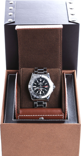 Breitling Avenger II GMT A3239011/BC35/170A Breitling Avenger II GMT A3239011/BC35/170A