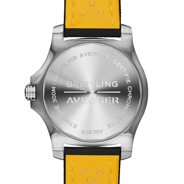 Breitling Avenger Automatic GMT 43 A32397101A1X2 Breitling Avenger Automatic GMT 43 A32397101A1X2
