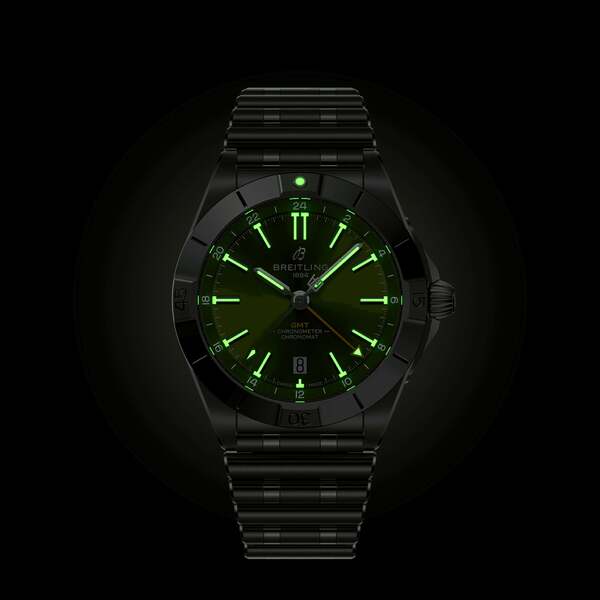 Breitling Chronomat Automatic GMT 40 Giannis Antetokounmpo A32398A11L1A1 Breitling Chronomat Automatic GMT 40 Giannis Antetokounmpo A32398A11L1A1