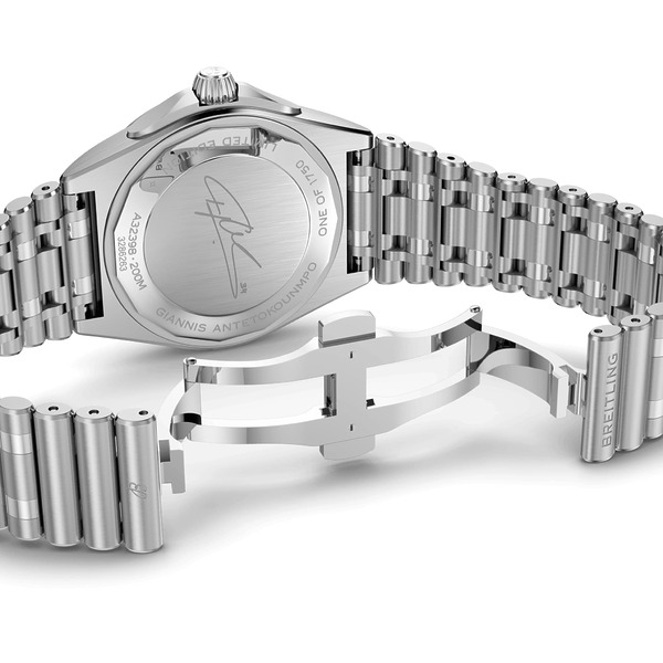 Breitling Chronomat Automatic GMT 40 Giannis Antetokounmpo A32398A11L1A1 Breitling Chronomat Automatic GMT 40 Giannis Antetokounmpo A32398A11L1A1