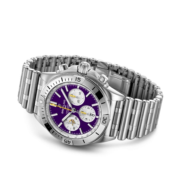 Breitling Chronomat B01 42 NFL Minnesota Vikings Edition AB01342B1K4A1 Breitling Chronomat B01 42 NFL Minnesota Vikings Edition AB01342B1K4A1