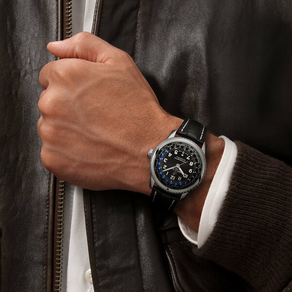 Breitling Aviator 8 B35 Automatic Unitime 43 AB3521U41B1P1 Breitling Aviator 8 B35 Automatic Unitime 43 AB3521U41B1P1