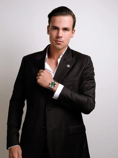 Maurice Lacroix Aikon AI1108-SS002-630-1