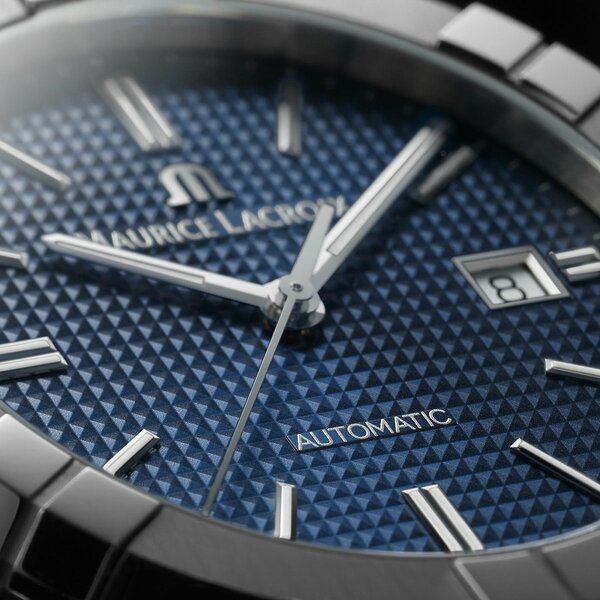 Maurice Lacroix Aikon AI6008-SS002-430-2 Maurice Lacroix Aikon AI6008-SS002-430-2