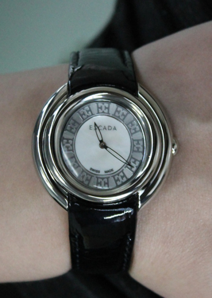 Escada Ivory E2460011 