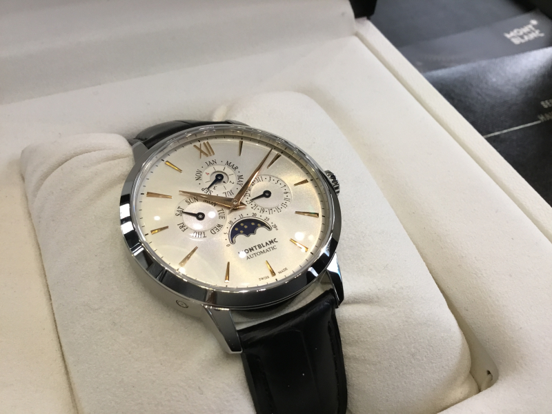 Montblanc Heritage Spirit Perpetual Calendar 110715 Montblanc Heritage Spirit Perpetual Calendar 110715