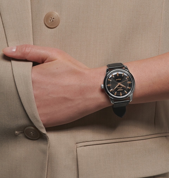 Longines Conquest Heritage L1.649.4.52.2 Longines Conquest Heritage L1.649.4.52.2