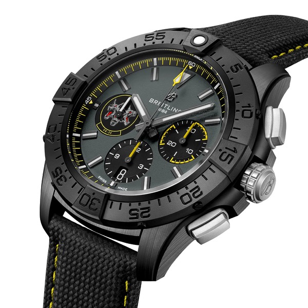 Breitling Avenger B01 Chronograph 44 Night Mission Bloodhounds SB01472A1B1X1 Breitling Avenger B01 Chronograph 44 Night Mission Bloodhounds SB01472A1B1X1