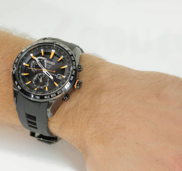 Seiko Astron SAST025G