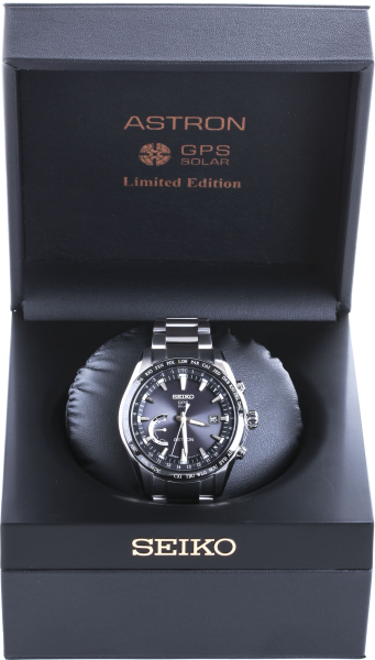 Seiko Astron SSE085J1