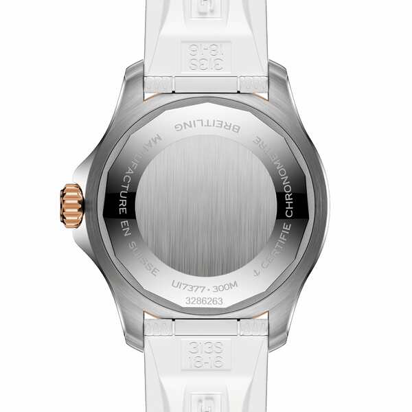 Breitling Superocean Automatic 36 Slow Motion U17377211A1S1