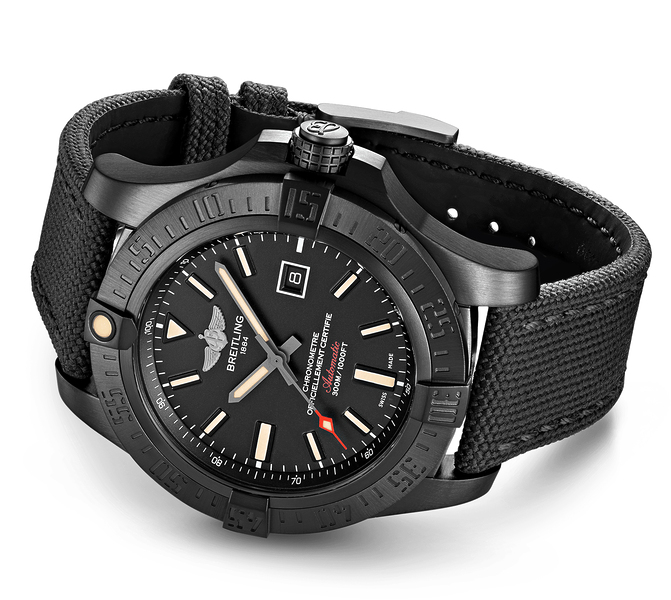 Breitling Avenger Blackbird V17310101B1W1