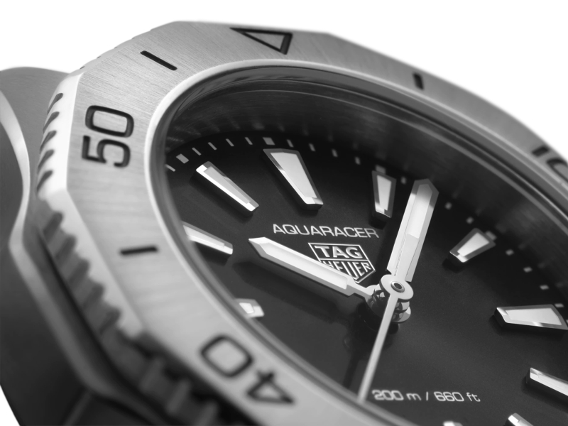 TAG Heuer Aquaracer Professional 200 WBP1410.BA0622
