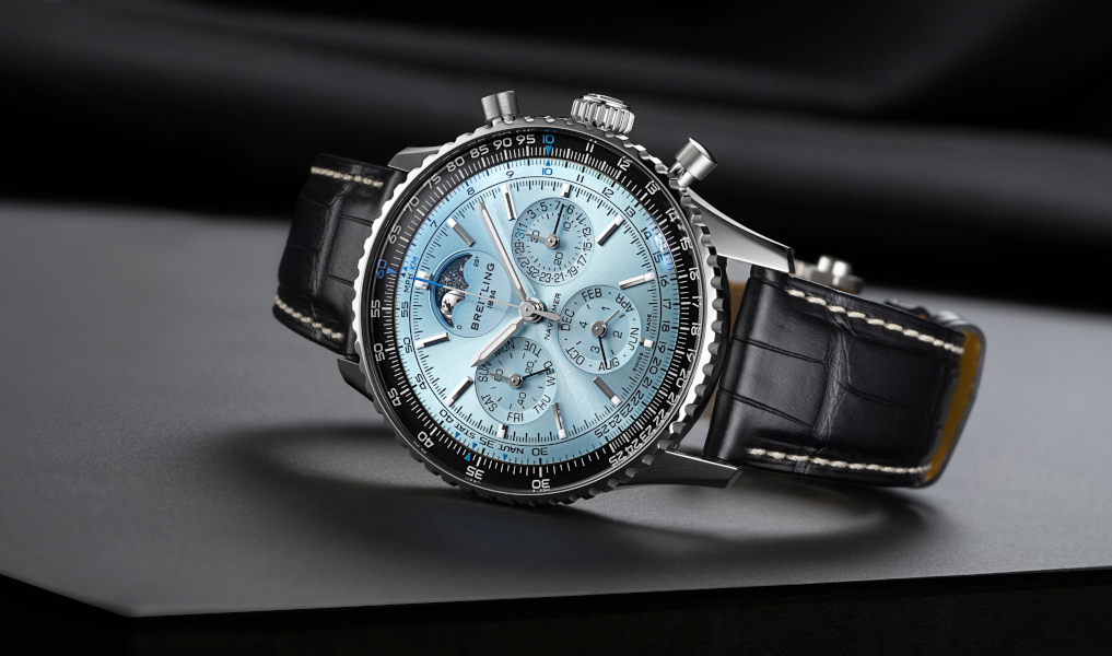 Новые часы Breitling Navitimer B19 Perpetual Calendar Chronograph с новым мануфактурным калибром Breitling B19
