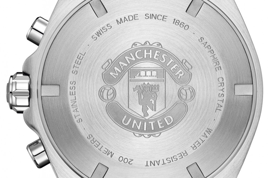 Часы TAG Heuer Manchester United Formula 1 CAZ101M.FT8024, задняя крышка